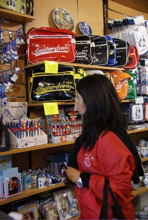 Shops and shoppers in Amsterdam